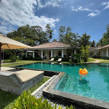 Claire Villa By Younger Villas & Resorts Ahangama Extérieur photo