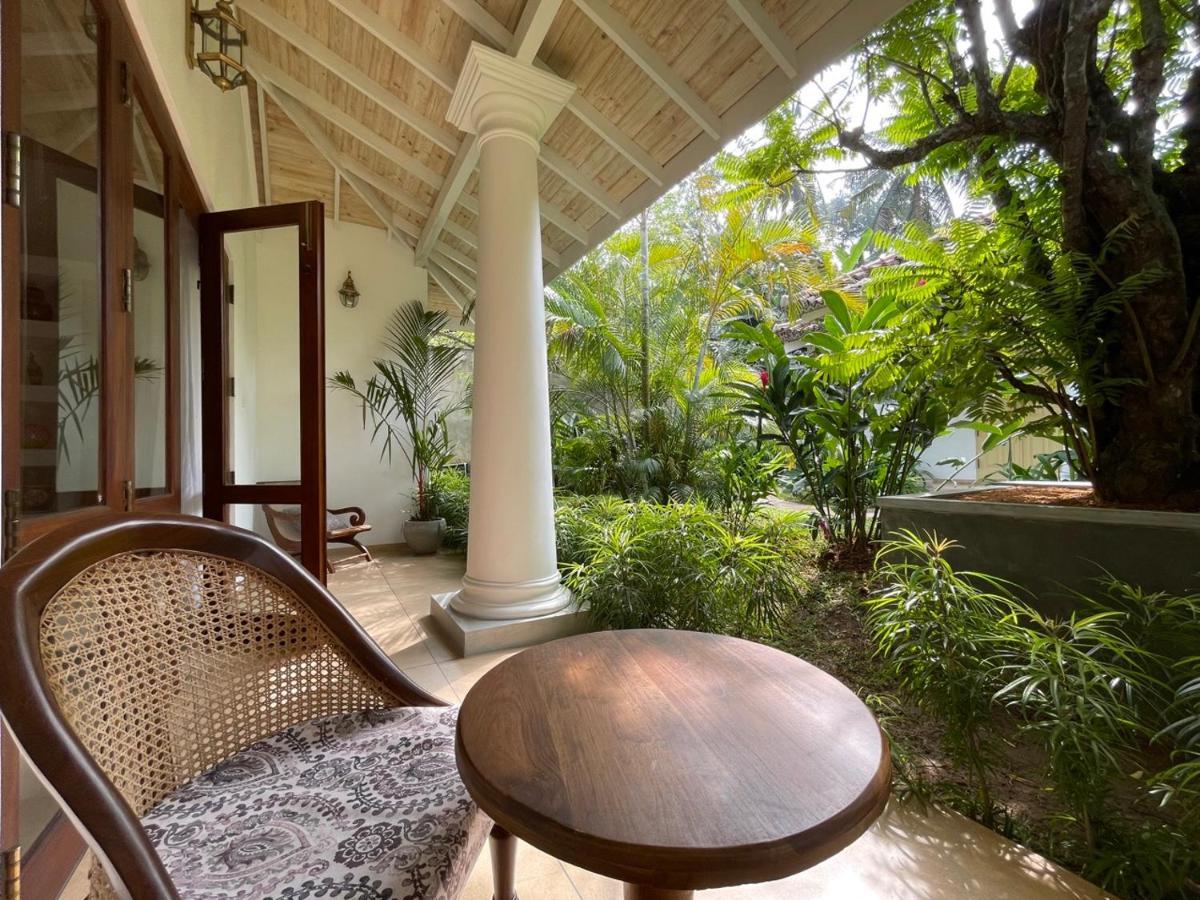 Claire Villa By Younger Villas & Resorts Ahangama Extérieur photo