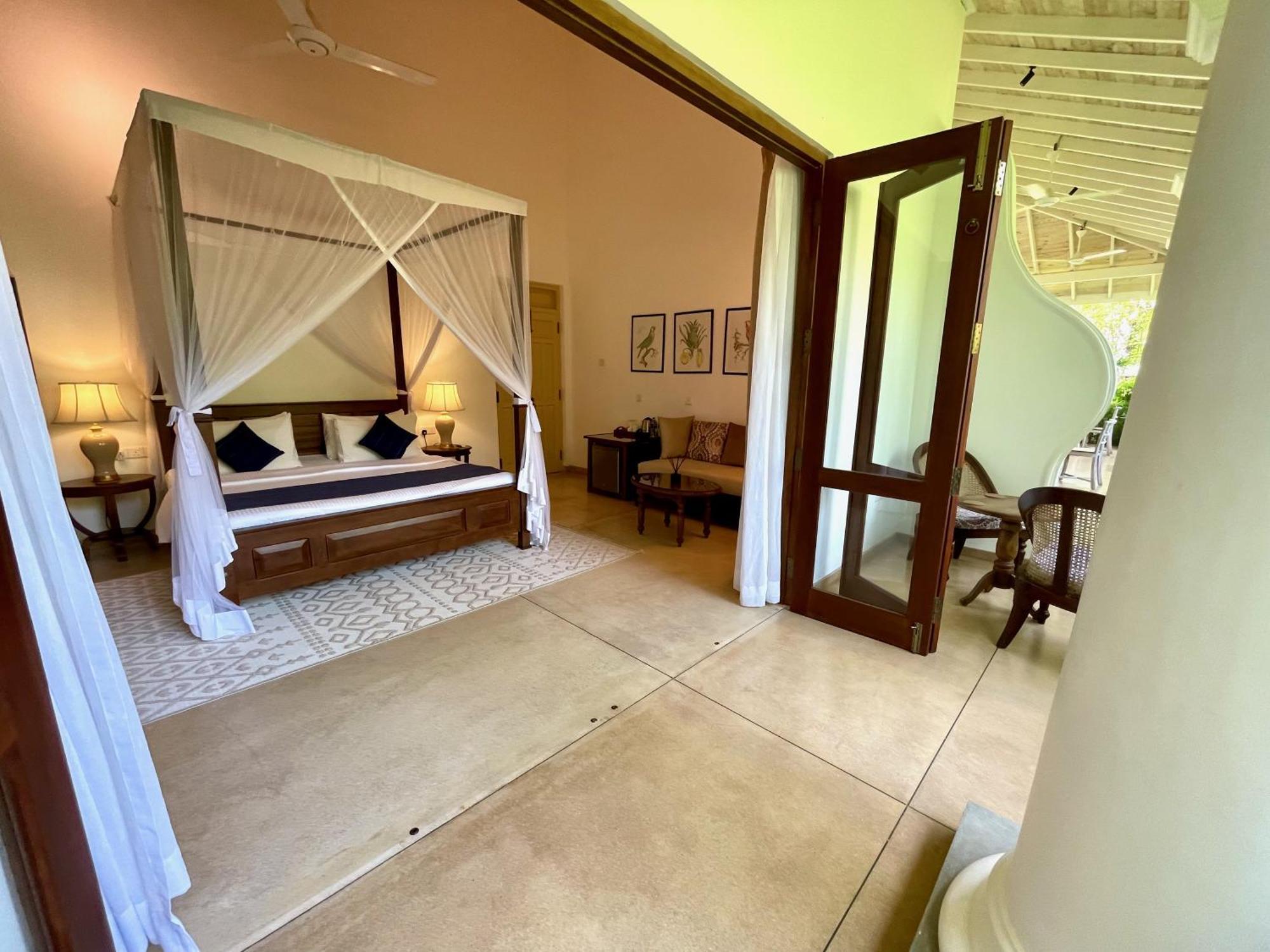 Claire Villa By Younger Villas & Resorts Ahangama Extérieur photo